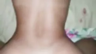 Ela fodeu o quero ver filme de sexo mulher com mulher rabo com um vibrador e deixou entrar o falo do namorado