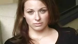Menina filme pornô a mulher transando com cavalo tenta foda anal no elenco