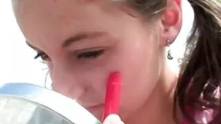 Bonito asiático filme pornográfico de mulher grávida dá pov boquete para dois homens ao mesmo tempo