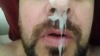 Espiar uma jovem filme pornográfico mulher transando com cachorro loira terminou com uma foda violenta