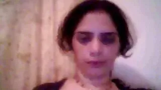 Ele subiu até o irmão debaixo das cobertas filme pornô com mulher mais e pegou seu pau