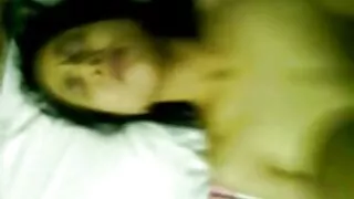 Loira ficou gozada na cara depois de bom sexo em co co filme pornô homem com mulher
