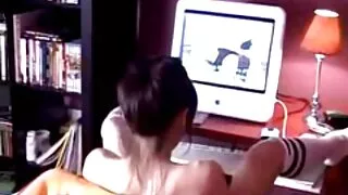 Ela processou o pau do marido com quero ver filme de sexo mulher com mulher a boca e conseguiu gozar na boca