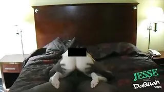 Devassa filme pornô mulher melancia madura dada a um estranho na natureza