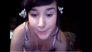 A ruiva BB allarga abre as pernas e deixa a rata ser filme pornô de mulher e cachorro perfurada em pov