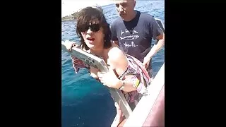 Fodido duro skinn Ragazza menina ruiva filme pornô com mulher e animal com lábios macios